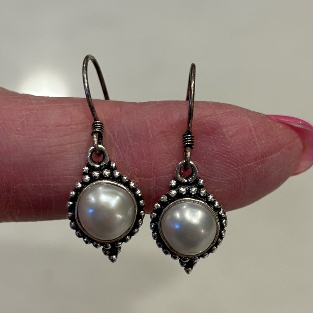 Elegant Silver Pearl Drop Earrings